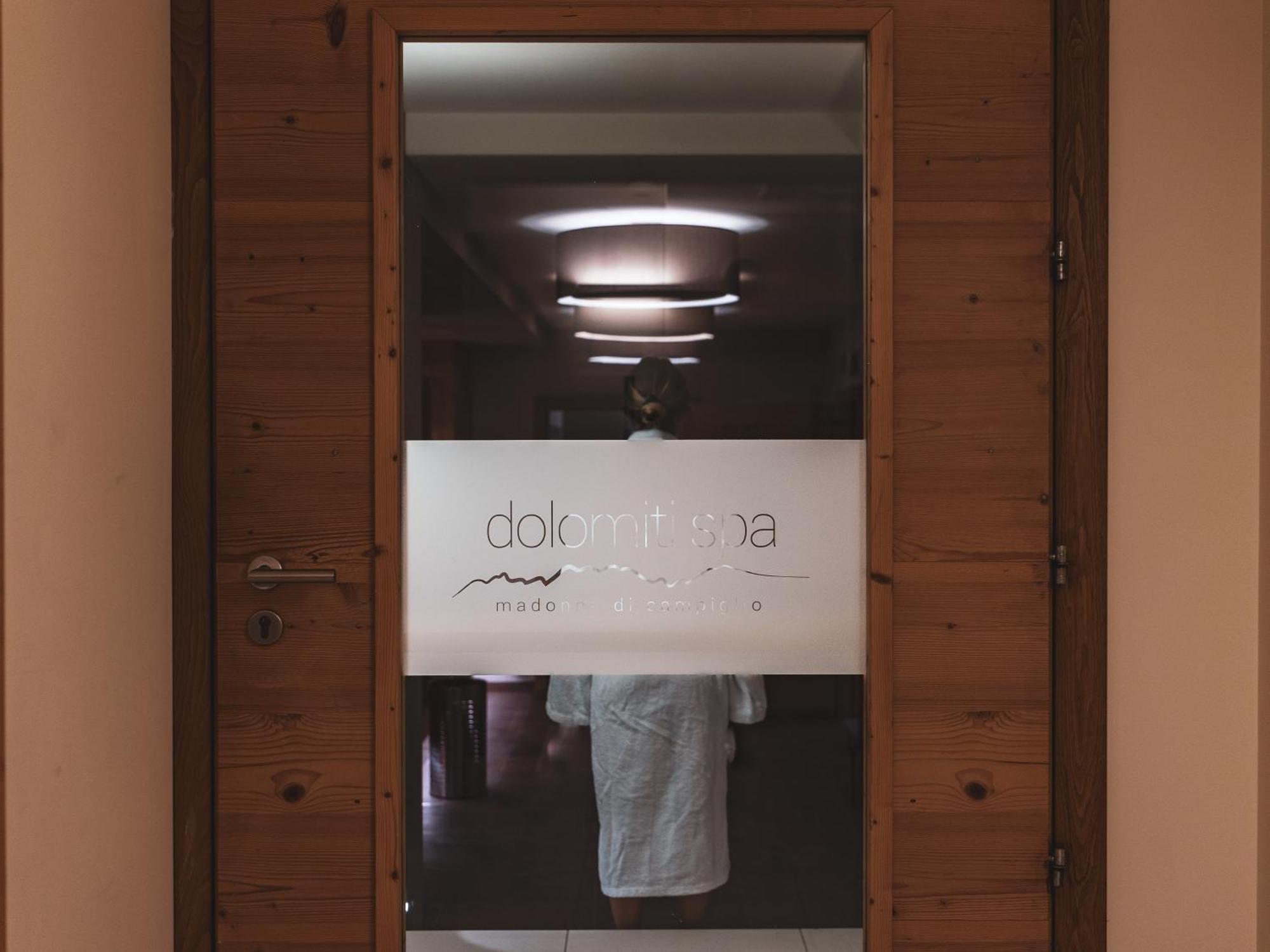 Hotel Crozzon Madonna エクステリア 写真